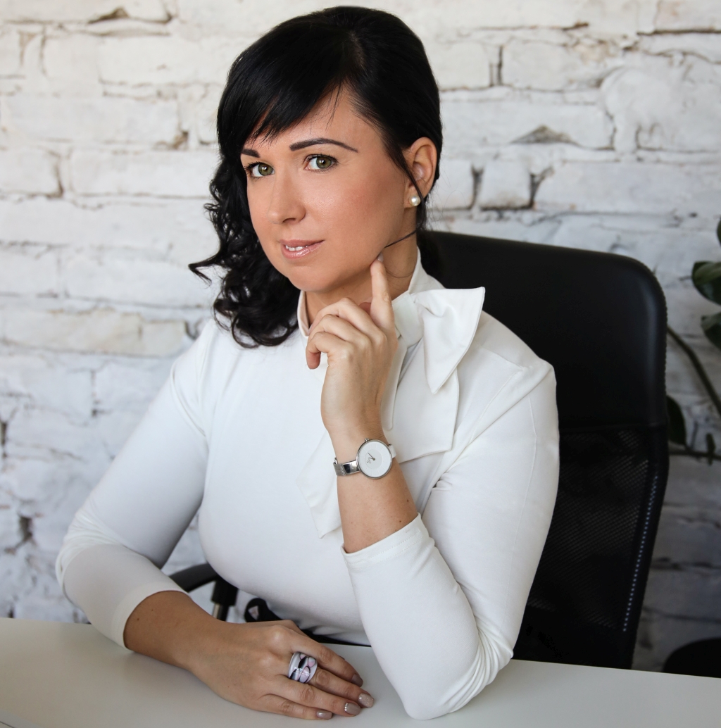 dr. Bitai Zsófia, 365 üzleti történet